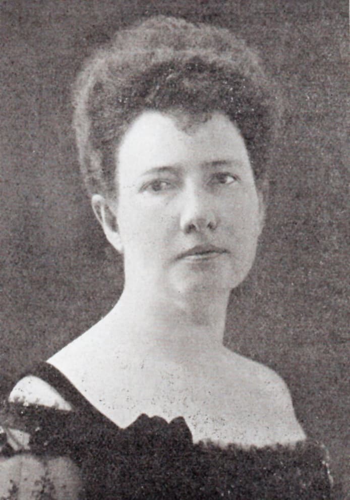 Cornélie van Oosterzee, historische Portraitaufnahme